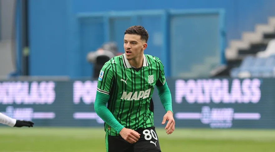 Stiže nagrada za sjajne partije: Evropski gigant želi Muharemovića!